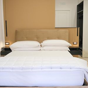 Aroma Apartment And B&B, Maschio Angioino